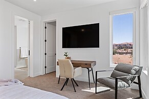 The Sapphire Blanc 5 Bedroom Home