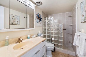 Big Island Keauhou Akahi 103 1 Bedroom Condo