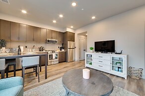 Traverse City Condo w/ Balcony: Walk to Downtown!