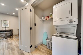 Traverse City Condo w/ Balcony: Walk to Downtown!