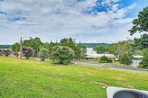 Kimberling City Condo w/ Lake Views & Pool Access