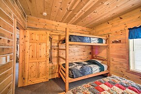 The Lodge in Powersville w/ Game Room & Fire Pit