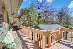 Lovely Tobyhanna Getaway w/ Game Room & Fire Pit!