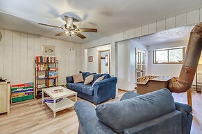 Lovely Tobyhanna Getaway w/ Game Room & Fire Pit!