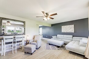 Dry Ridge Farmhouse w/ Hot Tub + Game Room!