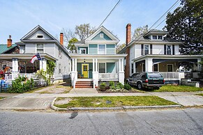 Elizabeth City Home w/ Fire Pit < 1 Mi to Downtown