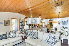 Quiet Dolan Springs Home w/ Patio, Mountain Views!