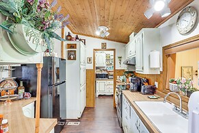 Quiet Dolan Springs Home w/ Patio, Mountain Views!