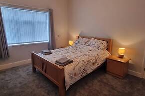 Headland - House - Sleeps5 - Pet Friendly - Garden