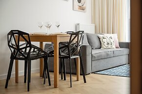 Michalczyka Apartment Wrocław by Renters
