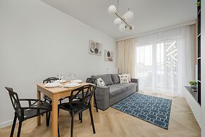 Michalczyka Apartment Wrocław by Renters