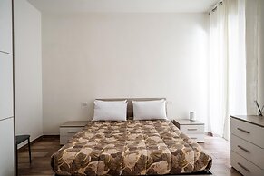 Bari Cozy Apartment by Wonderful Italy