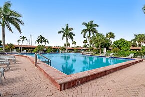 Port Of The Islands Resort