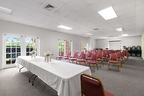 Port Of The Islands Resort