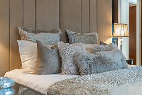 The Grosvenor Residences