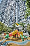 Cozy Skyline Retreat Trion KL - Level 63