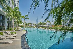 Cozy Skyline Retreat Trion KL - Level 63