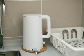 Cozy Skyline Retreat Trion KL - Level 63