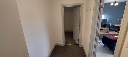 1 Bdr Modern Living in The Old Bank Hse