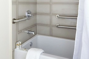 Roami at The Esplanade