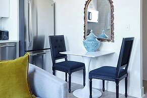 Roami at The Esplanade