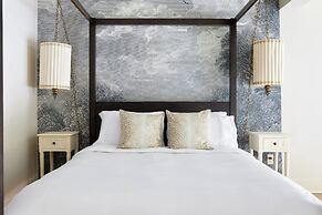 Roami at The Esplanade