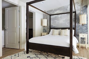 Roami at The Esplanade