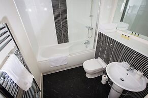 Meridian Tower Apartment