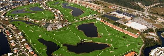 Luxury Long Waterview w Pool-kayaks-clubs-bikes