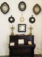 LA CASA SULLA PIAZZA