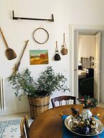 LA CASA SULLA PIAZZA