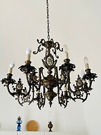 LA CASA SULLA PIAZZA