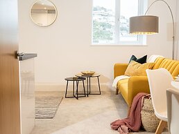 Seaview Gem Torquay Harbor 1bed Apt Self Check-in