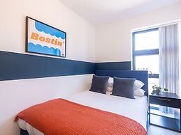 Victoria Square Two-bed Accommodation by Belvilla