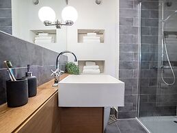 2BR Harbor View Near Babbacoombe Selfcheck-in