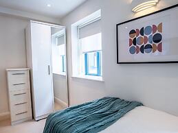 2BR Harbor View Near Babbacoombe Selfcheck-in