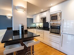 2BR Harbor View Near Babbacoombe Selfcheck-in