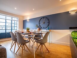 2BR Harbor View Near Babbacoombe Selfcheck-in