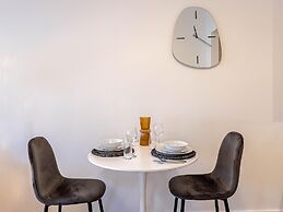 Xscape Fun Apartment One-bedroom by Belvilla