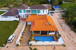 Private 3 Bedroom Pool Villa - PV7