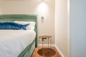 Bairro Alto Prime Studio I by Homing