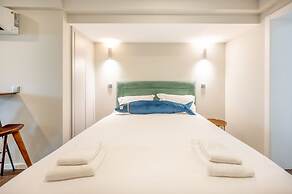 Bairro Alto Prime Studio I by Homing