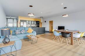 Casa Mozart II 15B in Estreito da Calheta