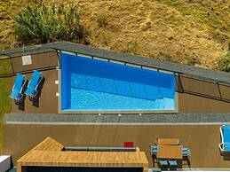 Casa Mozart II 15B in Estreito da Calheta