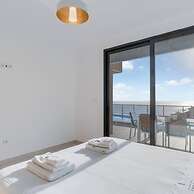 Casa Mozart II 15B in Estreito da Calheta