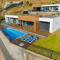 Casa Mozart II 15B in Estreito da Calheta