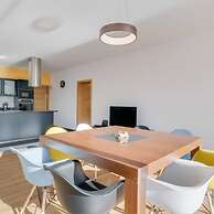 Casa Mozart II 15B in Estreito da Calheta