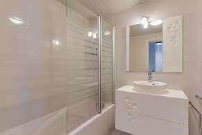 Forum Apartment 5th Floor Two Balconies