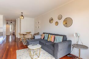 Forum Apartment 5th Floor Two Balconies