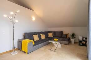 Santa Luzia Funchal View 2 Bedrooms Pool